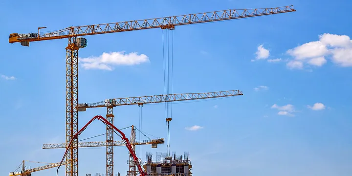 Завершено строительство культурно-досугового центра в Клёновском поселении