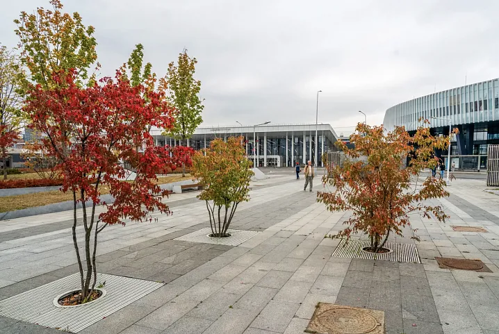 В Москве благоустраивают территории у девяти станций метро 