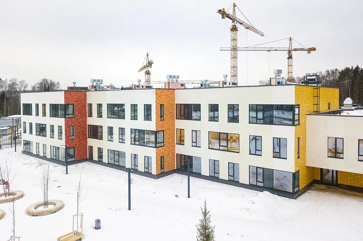 В 2023 году в ТиНАО инвесторы построили шесть детсадов и школ 