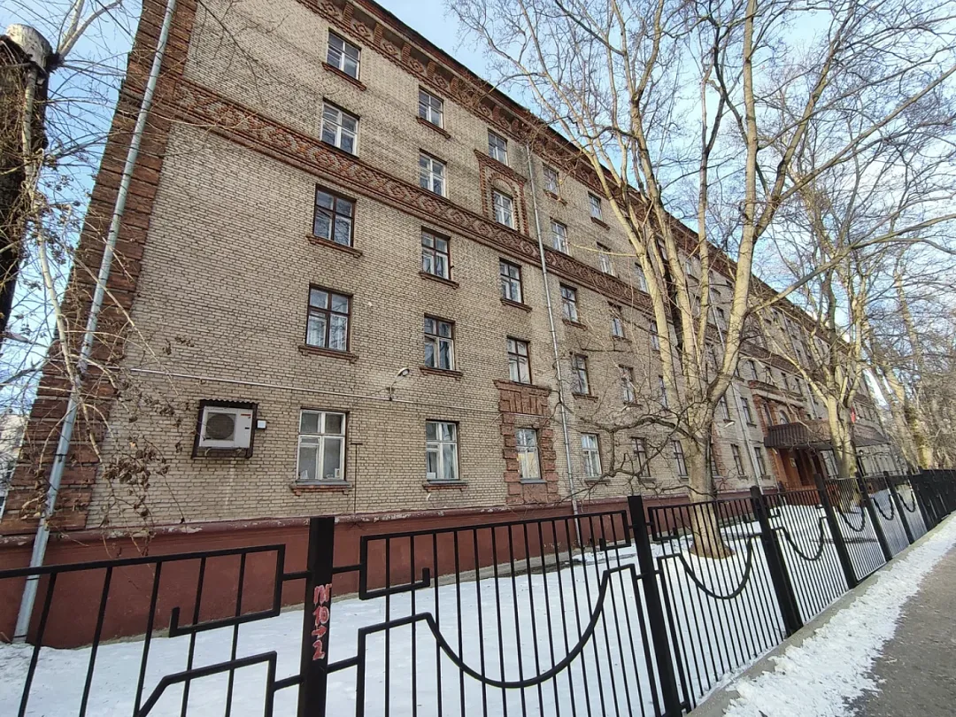 Здание бывшего колледжа ВГИК на Будайской улице выставили на торги за 535 млн рублей