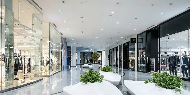 Цена на стрит-ретейл в центре Москвы превысила 1,4 млн рублей за кв. м