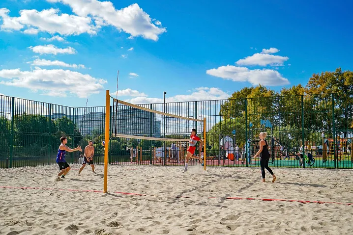 Завершено благоустройство территории возле Большого Городского пруда в Савелках