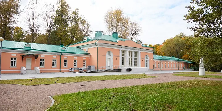 Завершена реставрация восточного флигеля усадьбы Воронцово