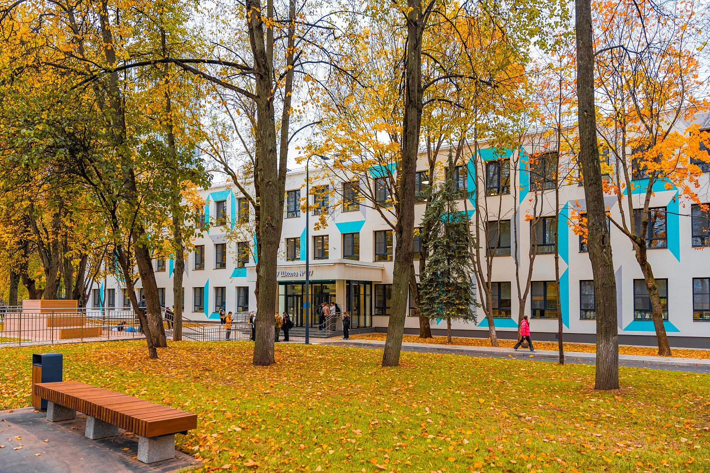 К 1 сентября в Москве откроют более 60 новых школ и детских садов