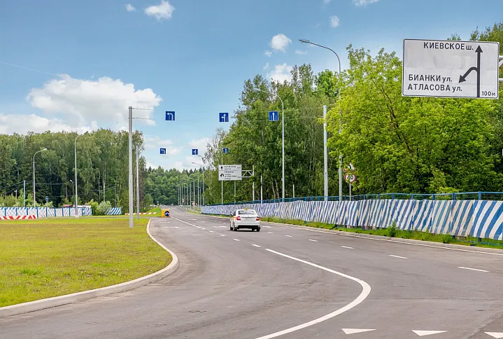 Выезд на Киевское шоссе из города-парка «Первый Московский» построят до конца года