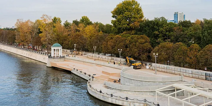 В Парке Горького обустраивают новый спортивный кластер