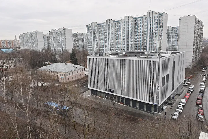  Сергей Собянин открыл новый ФОК с бассейном на западе Москвы