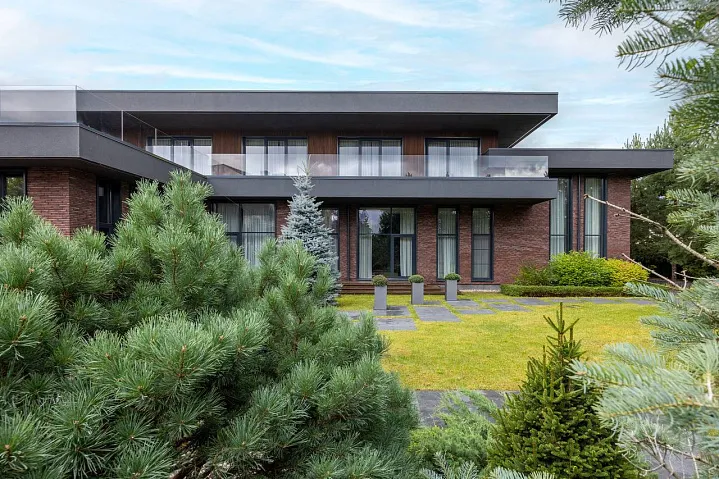 Новые правила перевода сельхозземель приведут к росту цен на готовые коттеджи