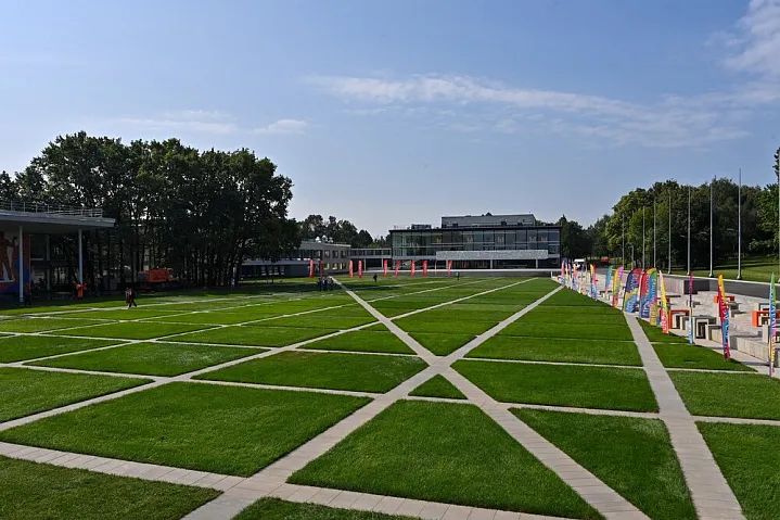 На Воробьевых горах после реставрации открылся Дворец пионеров 