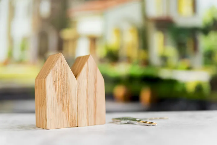 Банки повышают первоначальный взнос по ипотеке, но снижают ежемесячные выплаты