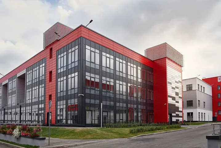 «КРОСТ» продолжает строительство крупнейшего индустриального парка в России