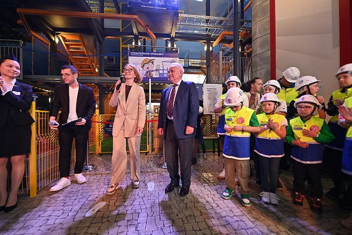 Я б в строители пошел