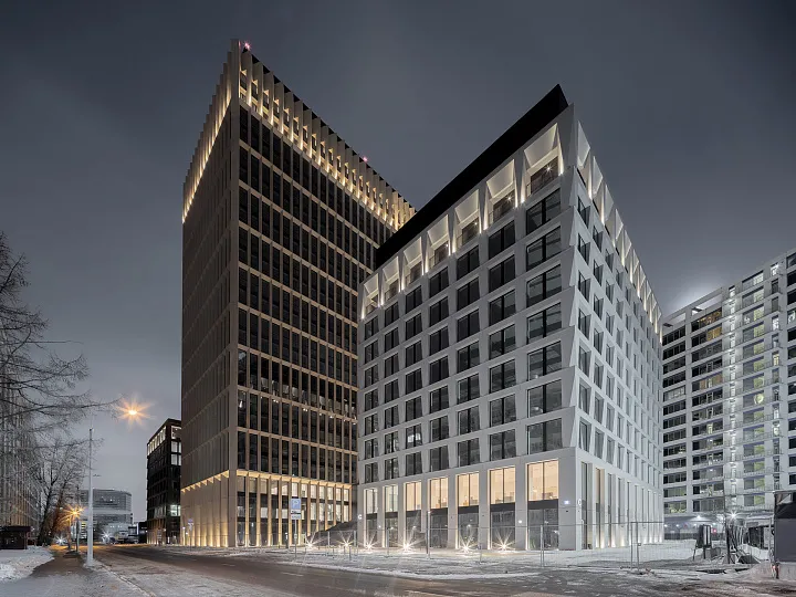 Завершено строительство второй очереди офисного квартала STONE Towers 