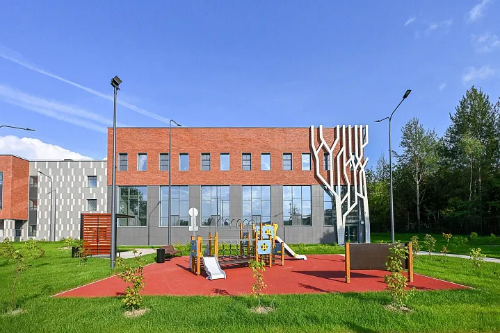 В Москве с начала года ввели 14 новых и обновленных объектов образования