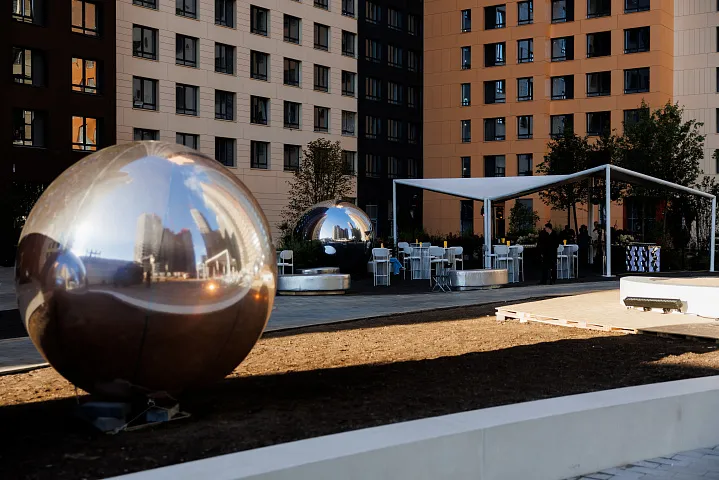 Бренд Masterpeace представил эксклюзивную коллекцию в формате иммерсивного шоу в жилом комплексе Sky Garden