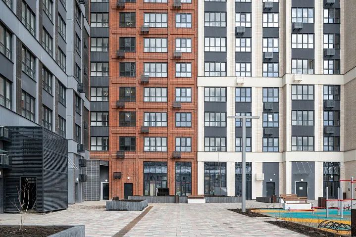 На западе столицы жители 148 домов получили квартиры по реновации