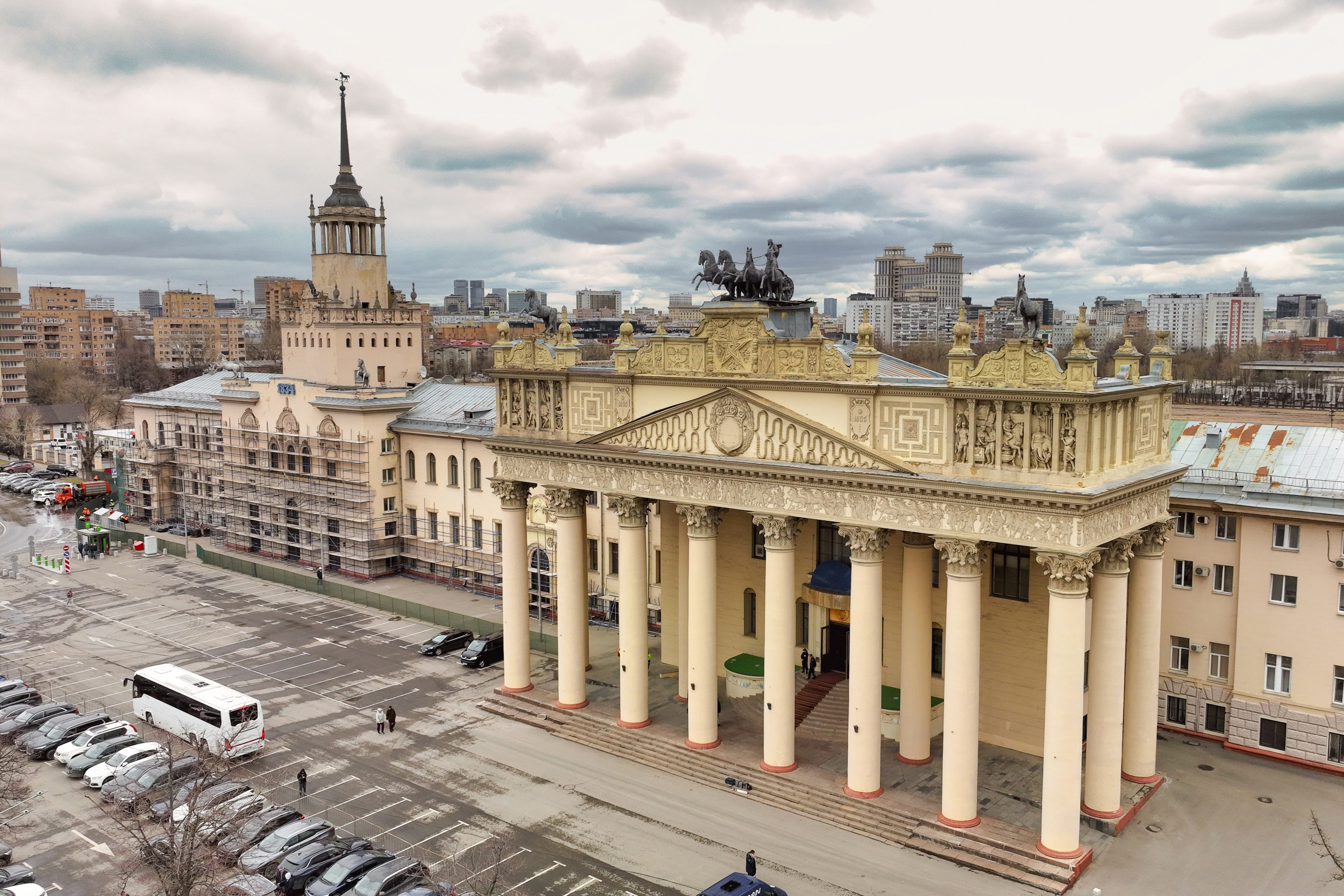 Началась комплексная реконструкция Центрального Московского ипподрома