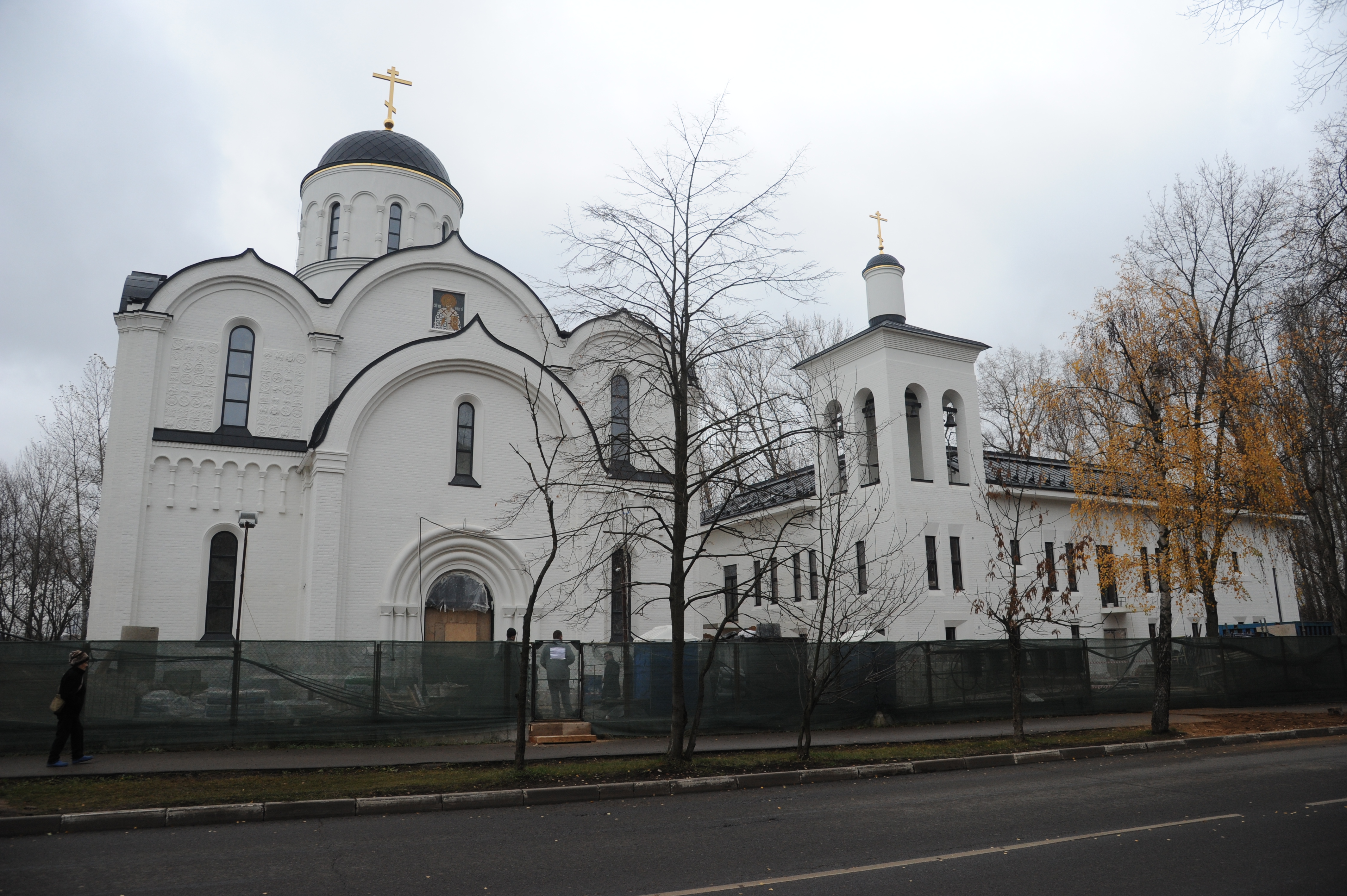 Храм на лодочной в тушино расписание. Храм святителя Николая Чудотворца в Тушино. Храм Николая Чудотворца на лодочной улице в Москве.