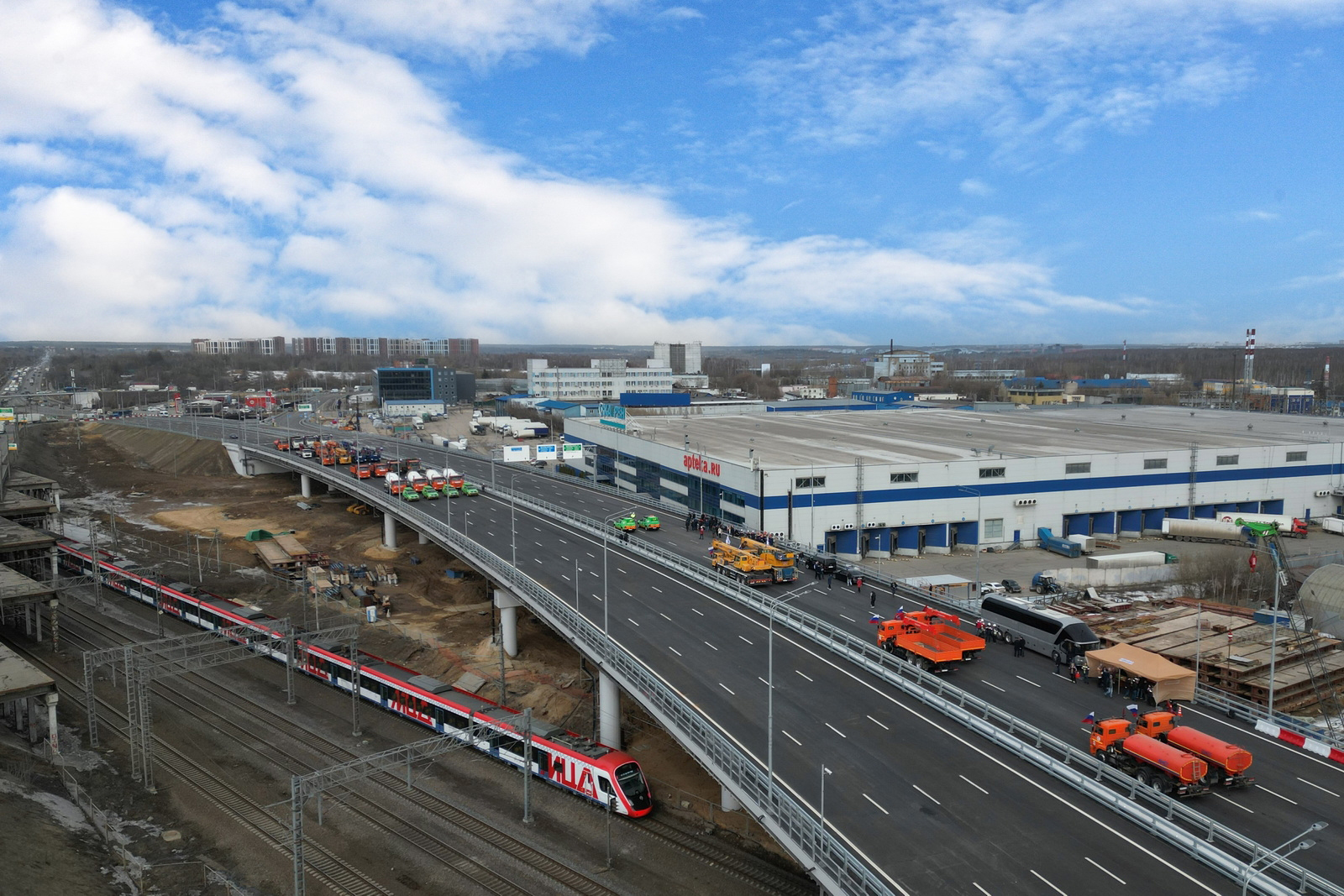 На Ленинградском шоссе открыт путепровод через МЦД-3
