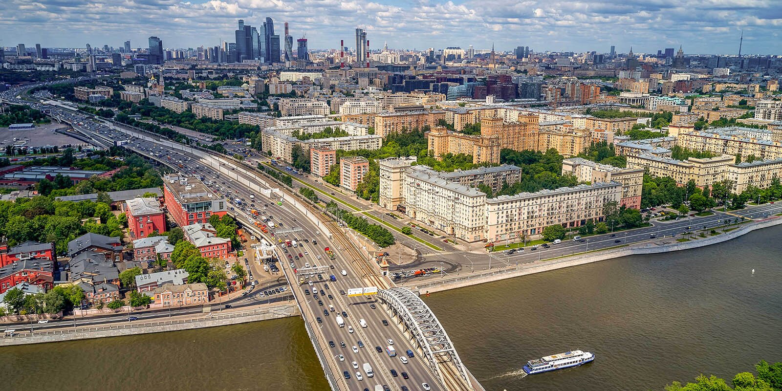 Москва возглавила рейтинг цифровизации городского хозяйства «IQ городов»