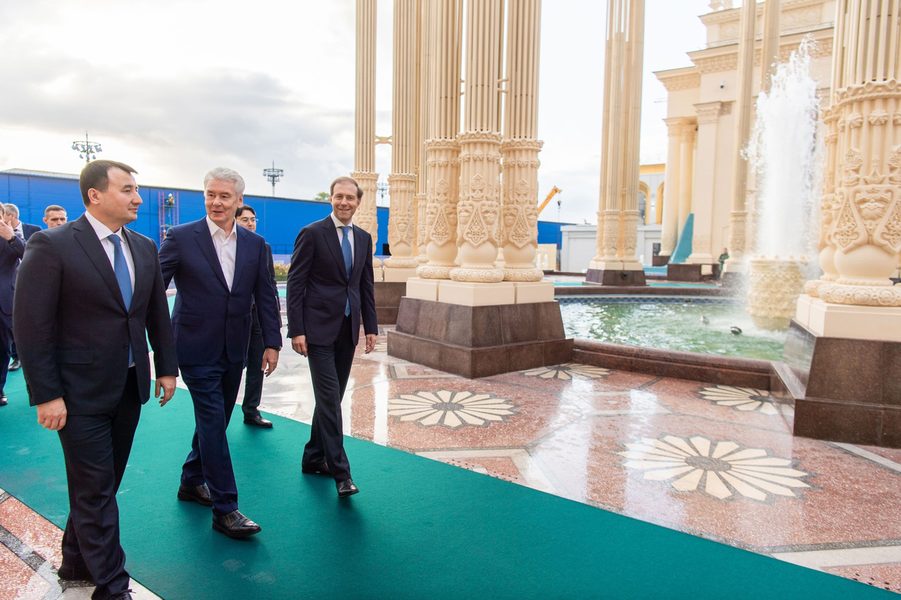 На ВДНХ открыли обновленный павильон Республики Узбекистан
