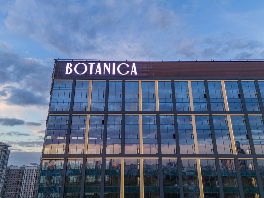 PIONEER начал передачу офисов в бизнес-центре МФК BOTANICA