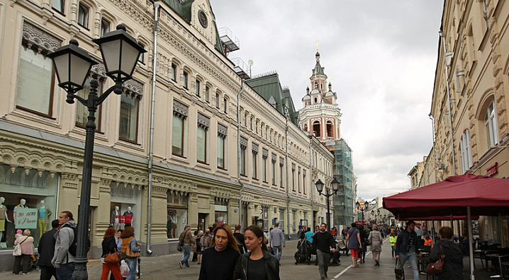 Арендаторы стрит-ритейла покидают центр Москвы