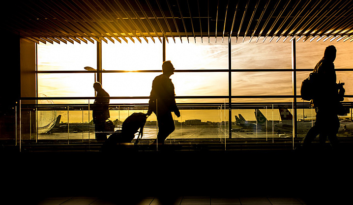 Транзитных авиапассажиров избавят от повторного досмотра в аэропортах