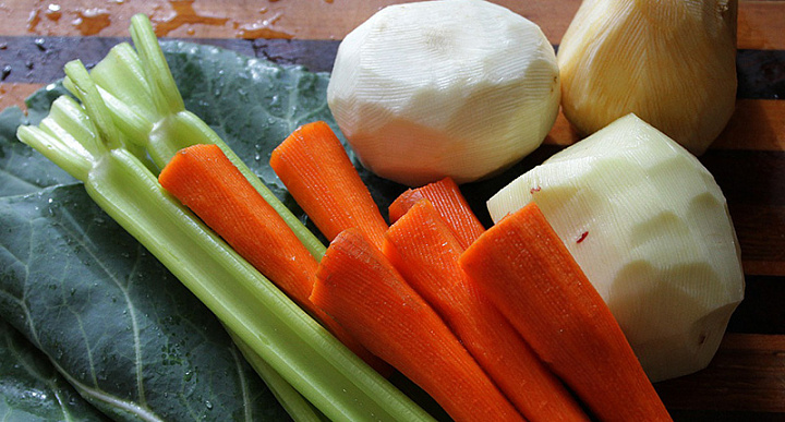 Диетолог рассказала о вредных свойствах моркови, картофеля и редьки