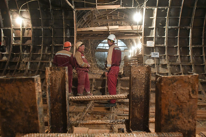 Строительство станции «Марьина Роща» Большой кольцевой линии метро завершено на 50%