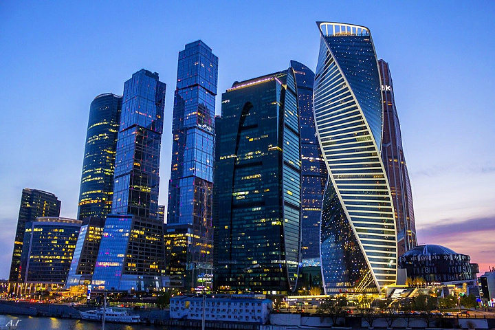 Уникальные здания Москвы, построенные из стали