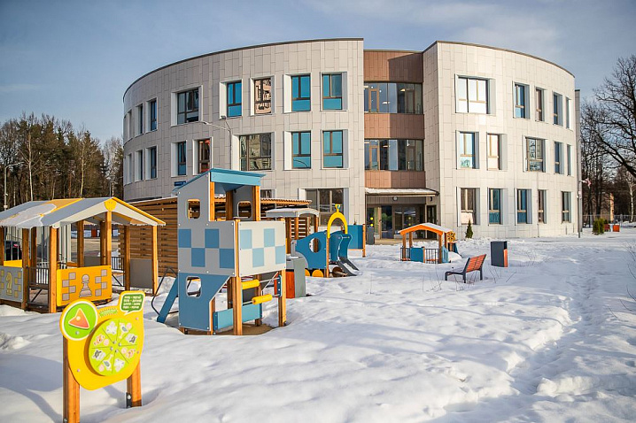 ИНГРАД показал властям Одинцово новый детский сад в жилом квартале «Лесной»