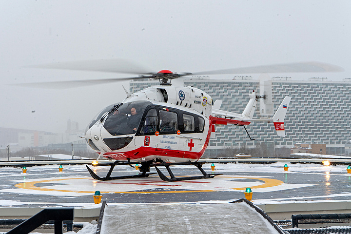 На территории Боткинской больницы появился флагманский центр с вертолётной площадкой