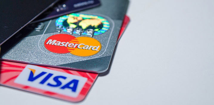 MasterCard и Visa могут уйти из России
