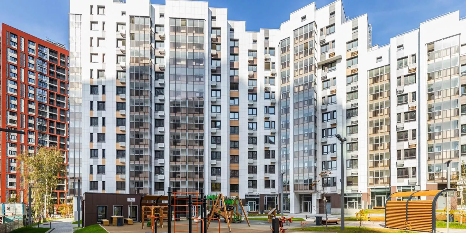 На западе Москвы новые квартиры по реновации получили 7,5 тысячи семей