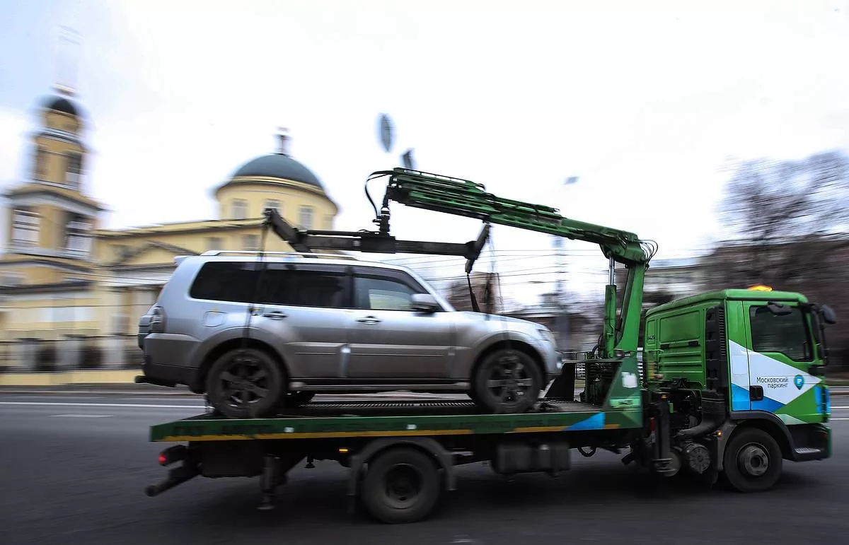 Названы улицы, с которых чаще всего эвакуируют автомобили - Московская  перспектива