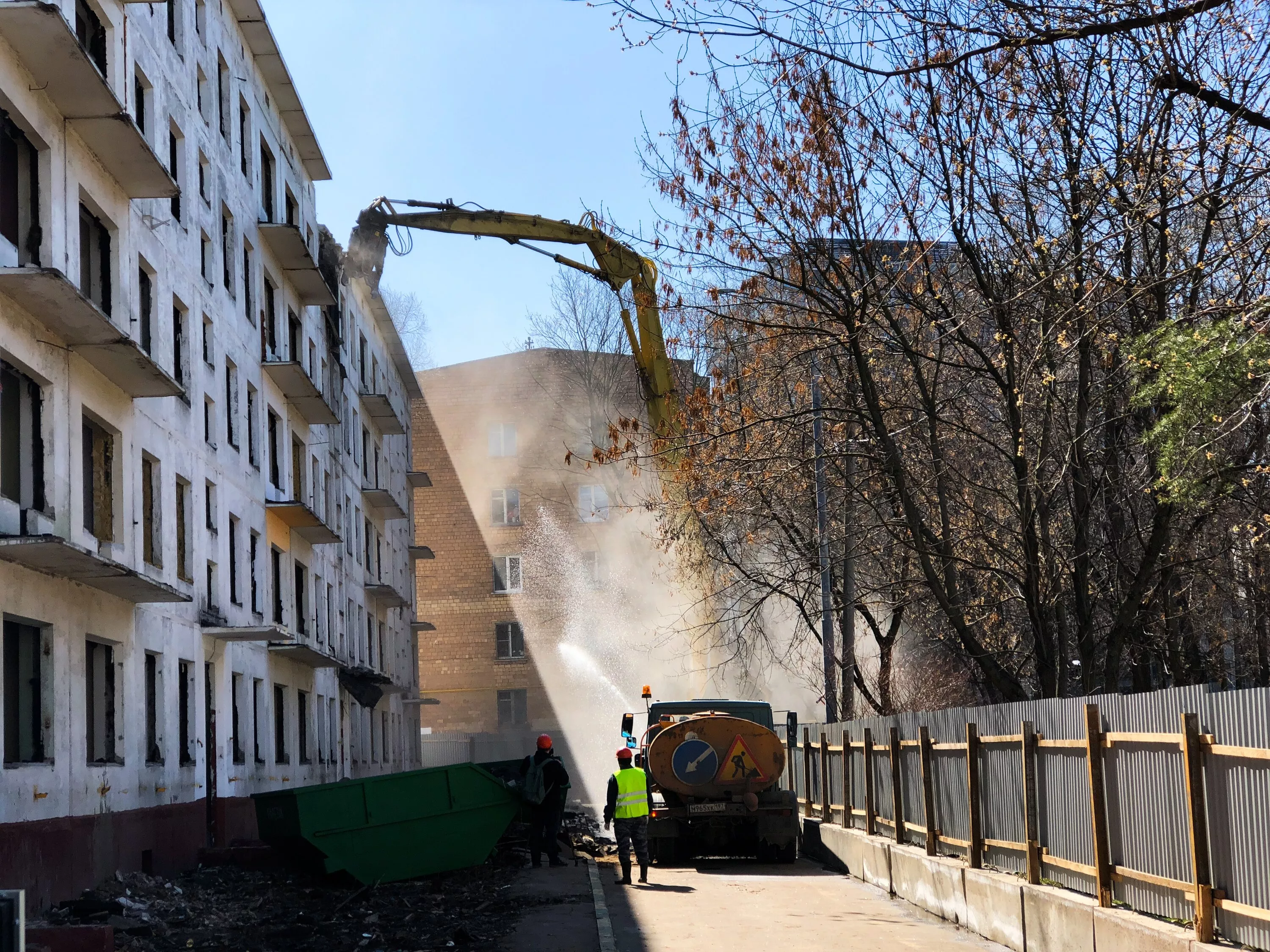 Дом в переработку - Московская перспектива