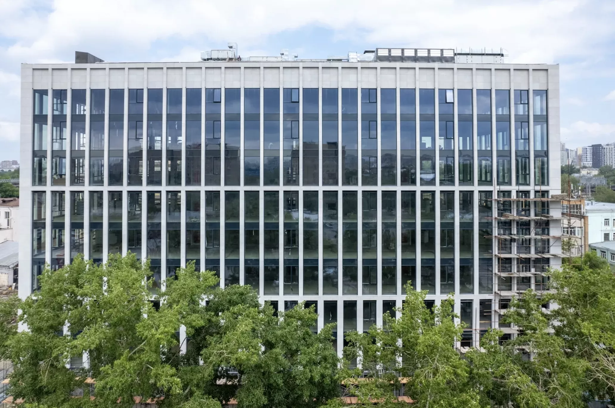 В Таганском районе завершено строительство офисного здания