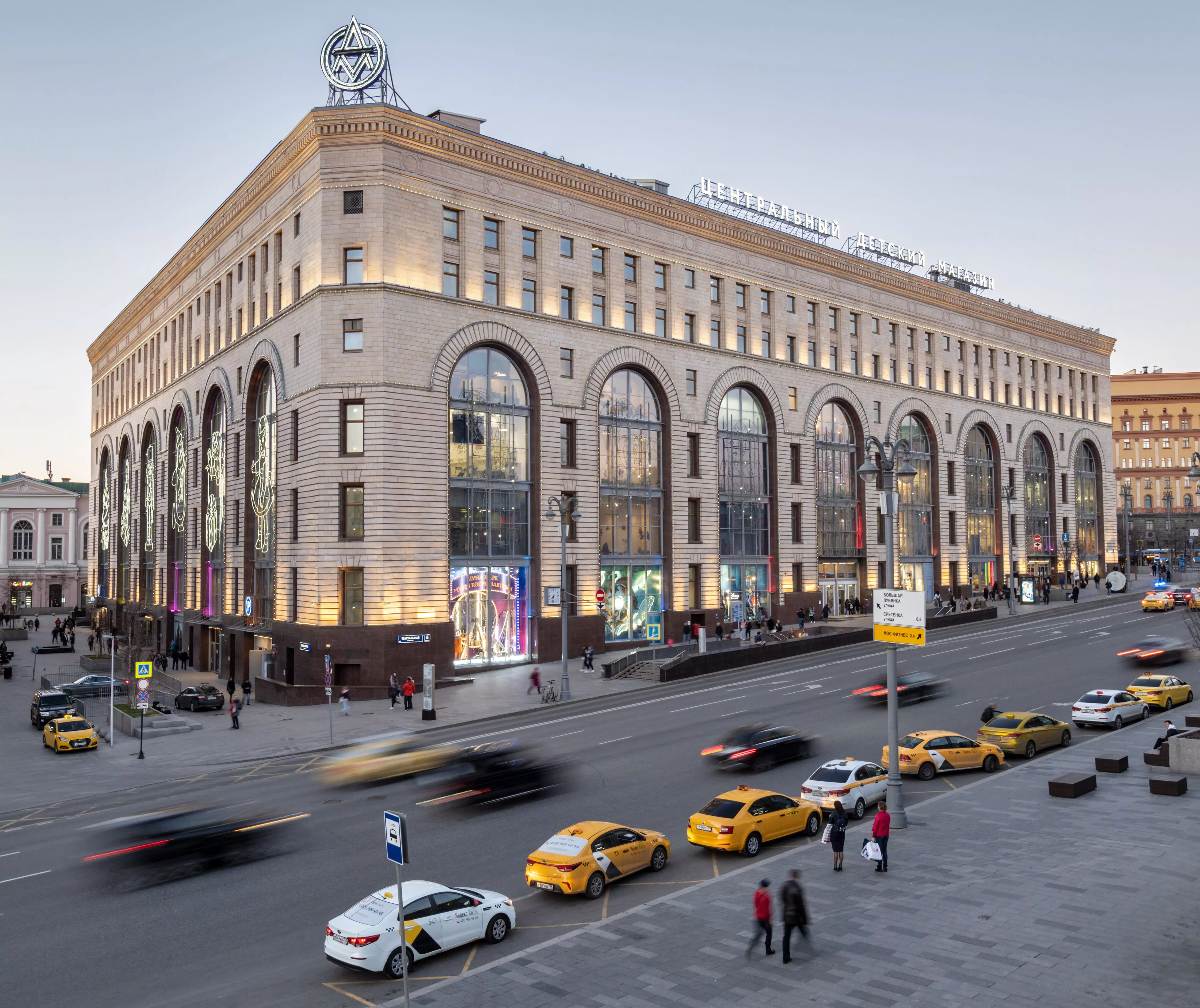 В предстоящие выходные в ЦДМ на Лубянке пройдет детская выставка -  Московская перспектива