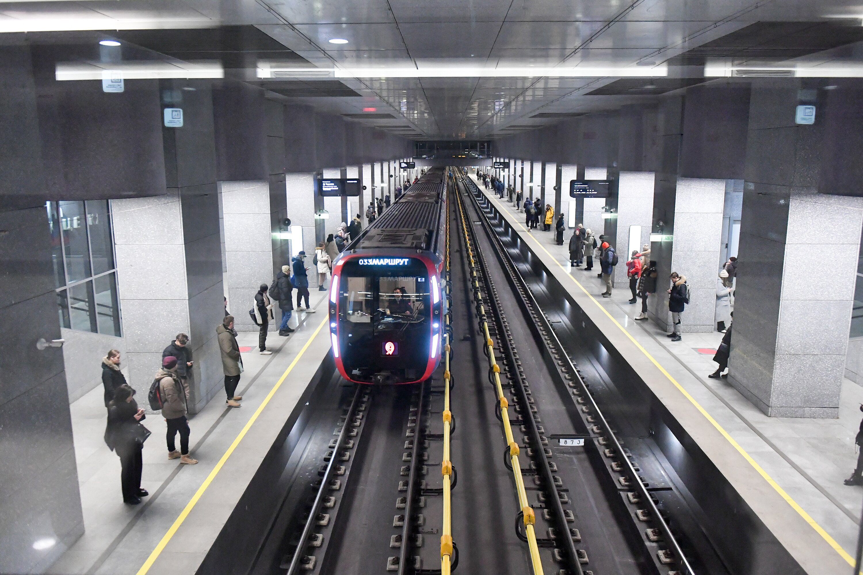 Около 8 млн пассажиров перевозит в день столичное метро