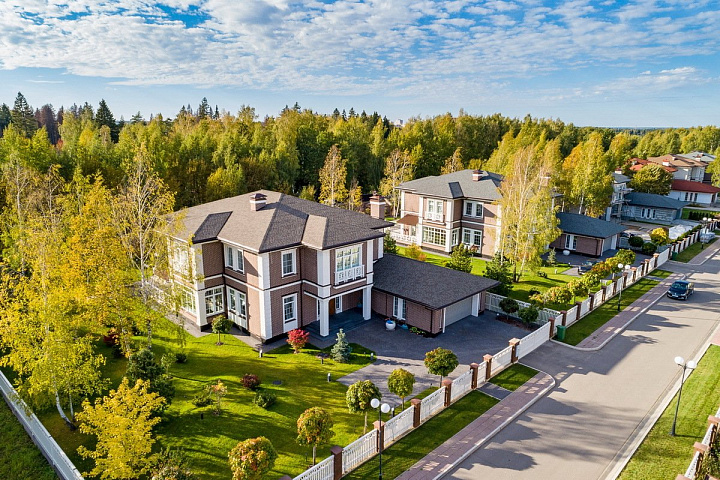 Объем предложения на рынке загородной элитной недвижимости Московского региона вырос на 20% за год