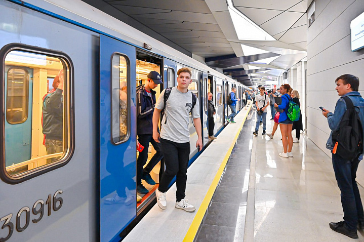 За первую неделю работы пассажирами новых станций Солнцевской ветки стали 113 тысяч пассажиров